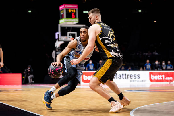 提出考验 提出考验